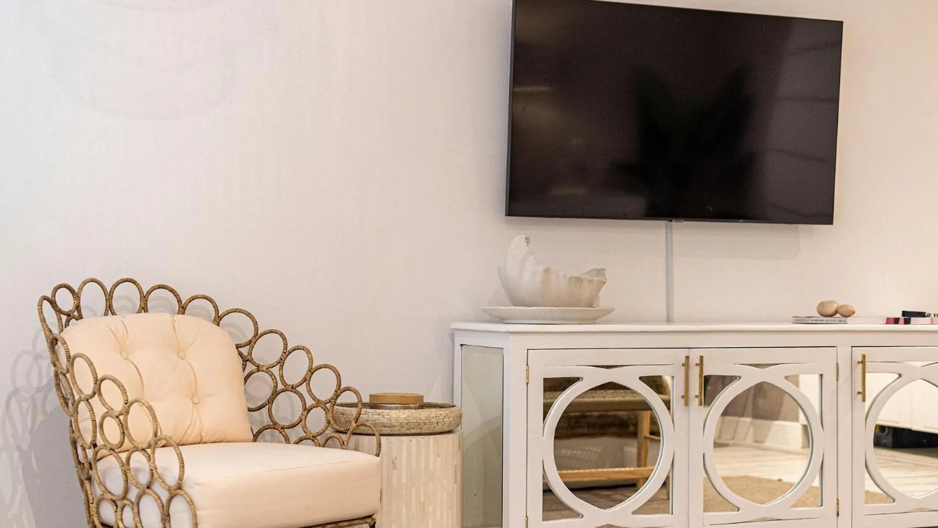 Clifton Yolo Spaces - Clifton Mansion Villa Cape Town 2*,