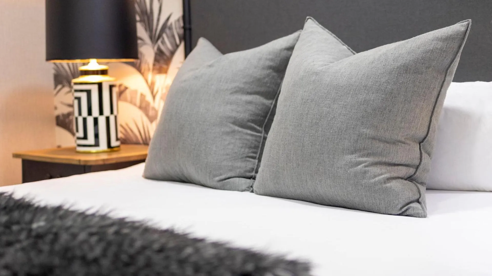 Clifton Yolo Spaces - Clifton Mansion Villa Cape Town Konukevi
