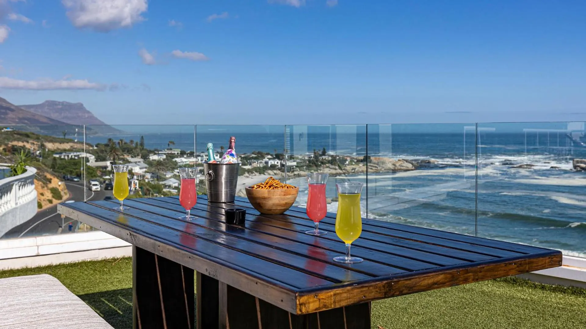 Clifton Yolo Spaces - Clifton Mansion Villa Cape Town Konukevi